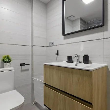 Apartment Europa Sur,playa 500 M,centro 1,9km *